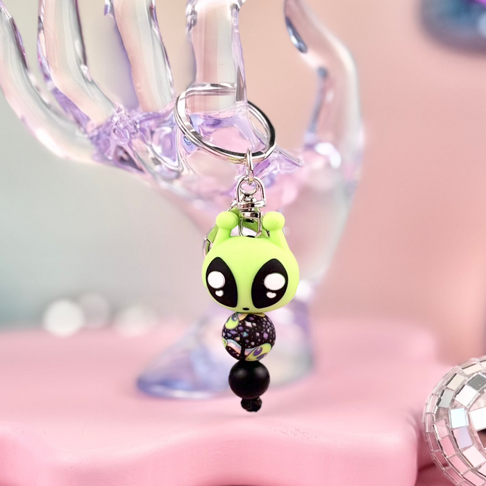 HandCrofted - Cute Alien Keychain