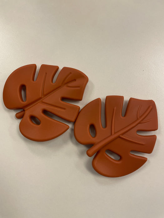 Posh Peanut Bpa Free Silicone Leaf Teether