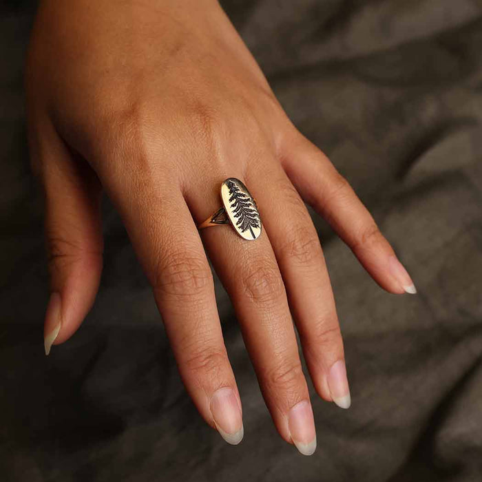Nina Designs - Etched Pine Tree Ring