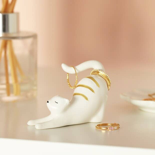 Lisa Angel - Ceramic Stretching Cat Ring Holder
