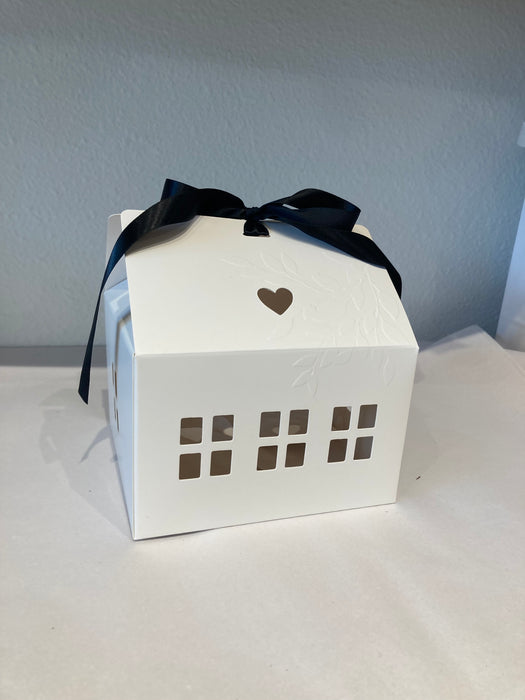 Sweet Intention White House Gift Box