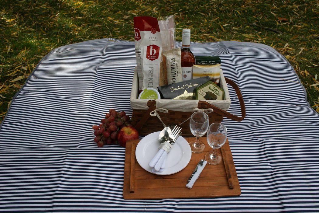 WALD IMPORTS - Stained Woodchip Picnic Basket w/Cotton Liner