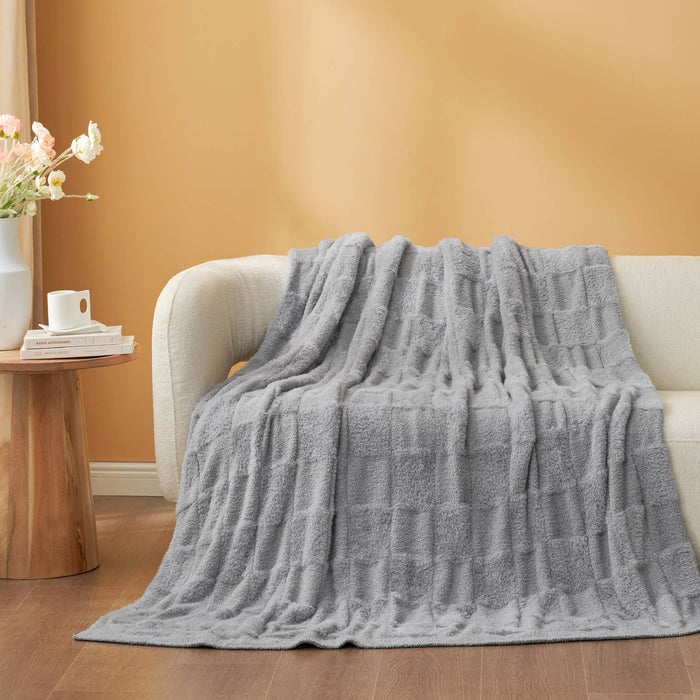 DreamValley - Snuggle Sac Checkered Faux Fur Soft Warm Microfiber Throw Blanket