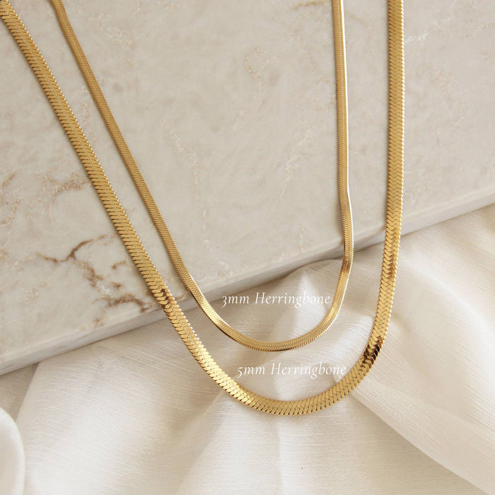MAIVE - Herringbone Chain Necklace