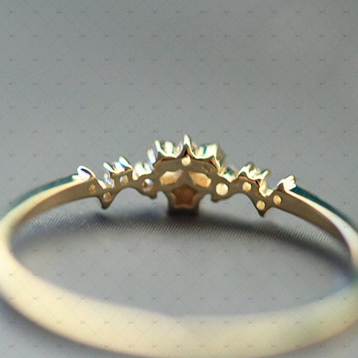 Gioiellin S925 Silver 14k Gold Plated Star & Zirconia Ring: Yellow Gold