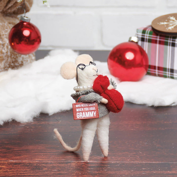 Primitives by Kathy - Grammy Mouse Critter