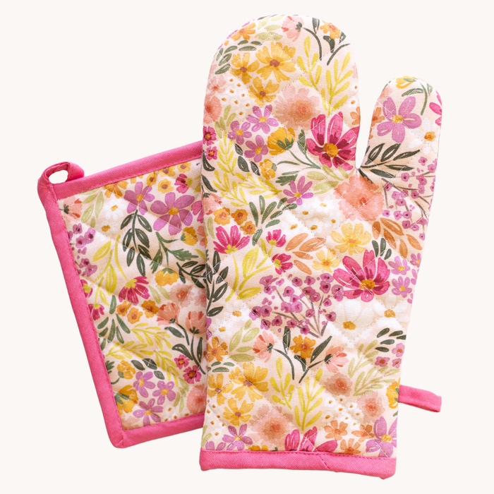 Elyse Breanne Design - Primrose Petals Oven Mitt + Pot Holder Set