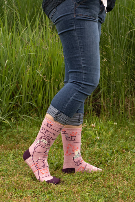 Blue Q - Go Away Introverting Crew Socks