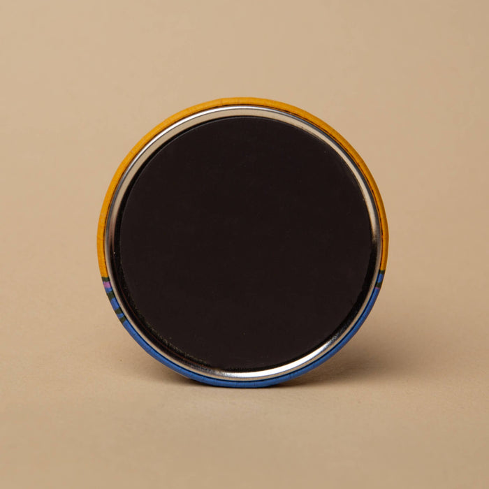 Tender Loving Empire - Mt. Rainier Washington Round Magnet (Yellow)