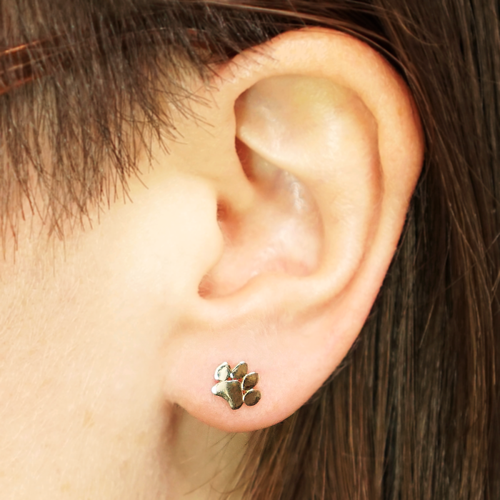 Nina Designs Paw Print Post Earrings Silver 6x7mm