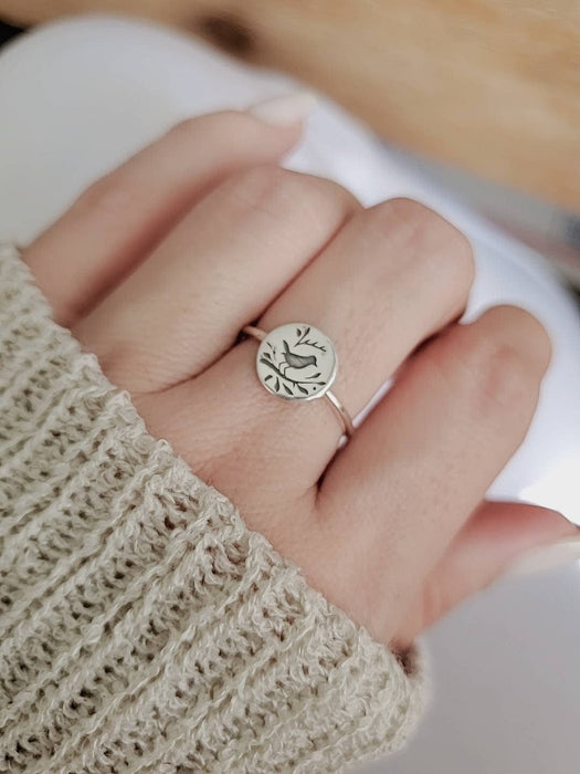 Ring Lizard Jewelry - Songbird Women's Ring – 925 Sterling Silver with Engraved Detail