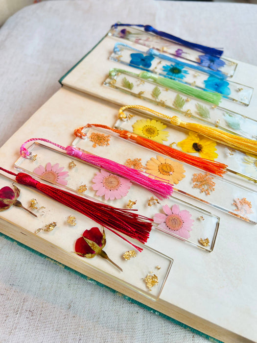 Indigo & Lily Co. - Pressed Flower Bookmark