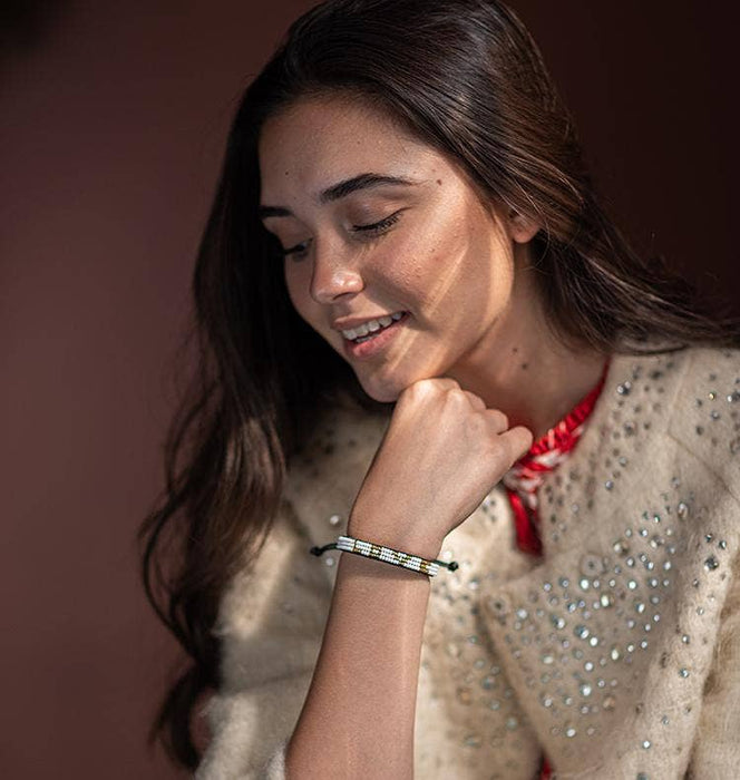 Love Is Project - Skinny LOVE Bracelet - White Gold