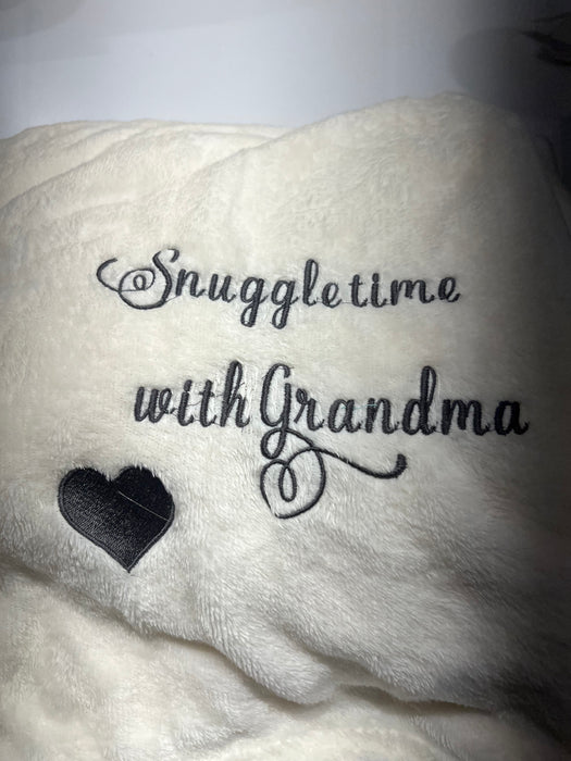 MMS Child Grandma Blanket