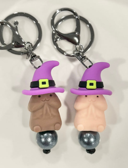 HandCrofted Witch Hat Peen Beaded Keychain