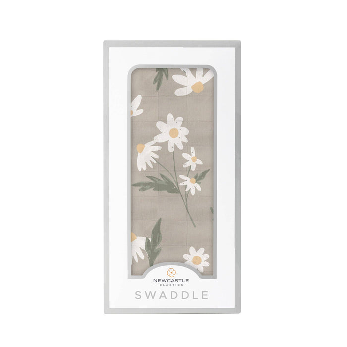 Newcastle Classics - White Daisy Bamboo Swaddle