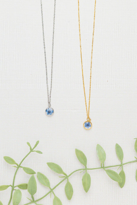 Indigo & Lily Co. - Pressed Forgetmenot Necklace