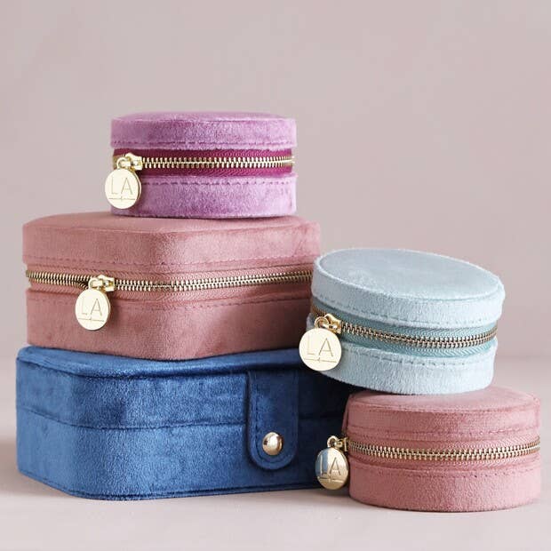 Lisa Angel - Rose Pink Velvet Round Travel Jewellery Case