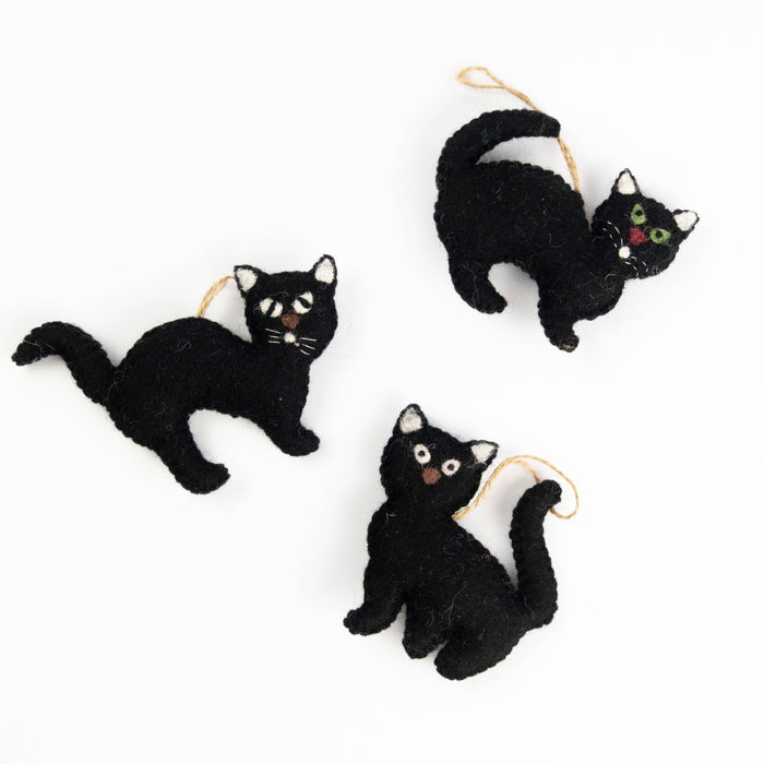 The Winding Road - Ornament - Felt Black Cats - Halloween Decor! NEW!