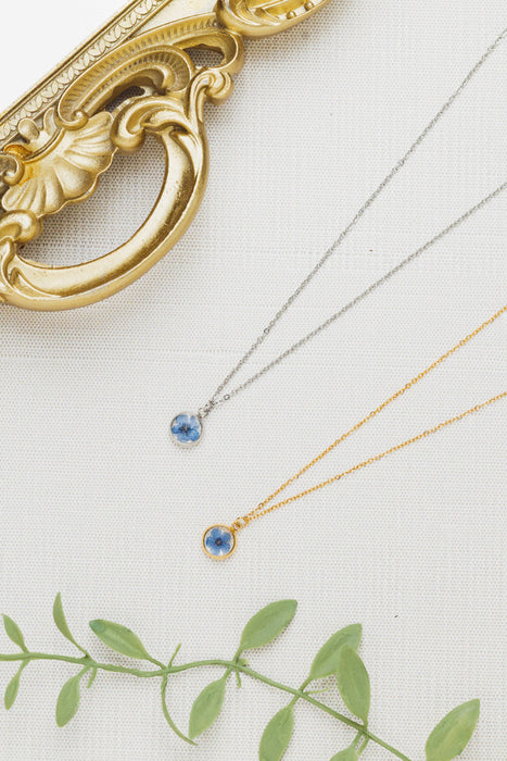 Indigo & Lily Co. - Pressed Forgetmenot Necklace