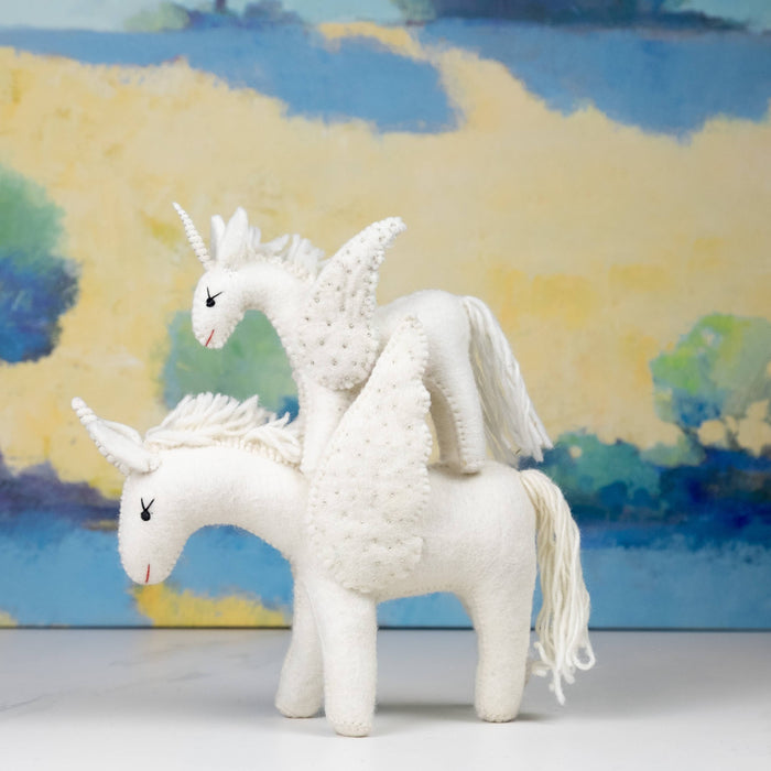 The Winding Road - Toys - Unicorn - White - Small