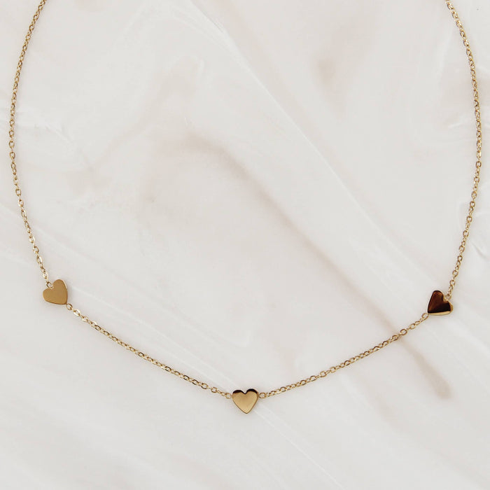 MAIVE - Three Heart Necklace