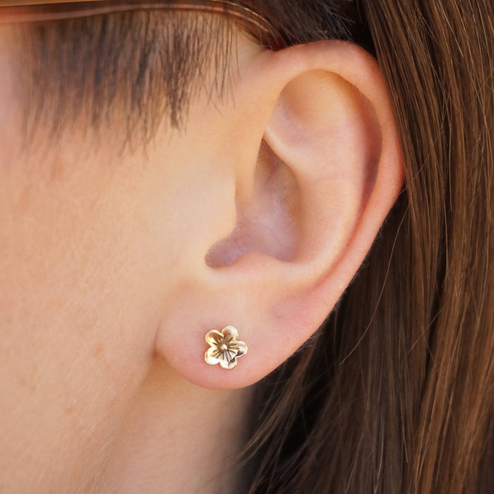 Nina Designs - Sterling Silver or Bronze Cherry Blossom Stud Earrings 6x6mm